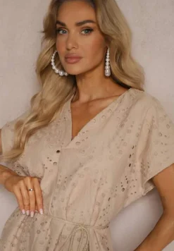 Beżowa Bawełniana Sukienka o Haftowanym Wykończeniu z Materiałowym Paskiem w Talii Dimla