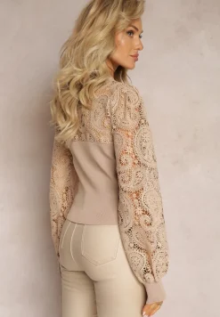 Beżowa Bluzka z Koronkowymi Rękawami i Dekoltem Crasve