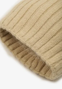 Beżowa Czapka z Wiskozy w Stylu Beanie z Prążkowanego Materiału Enandira