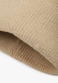 Beżowa Czapka Zimowa z Ozdobnym Pomponem i Ozdobną Metaliczną Nitką Issaril