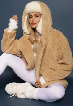 Beżowa Futerkowa Kurtka Teddy z Kapturem z Wsuwanymi Kieszeniami Gerovia