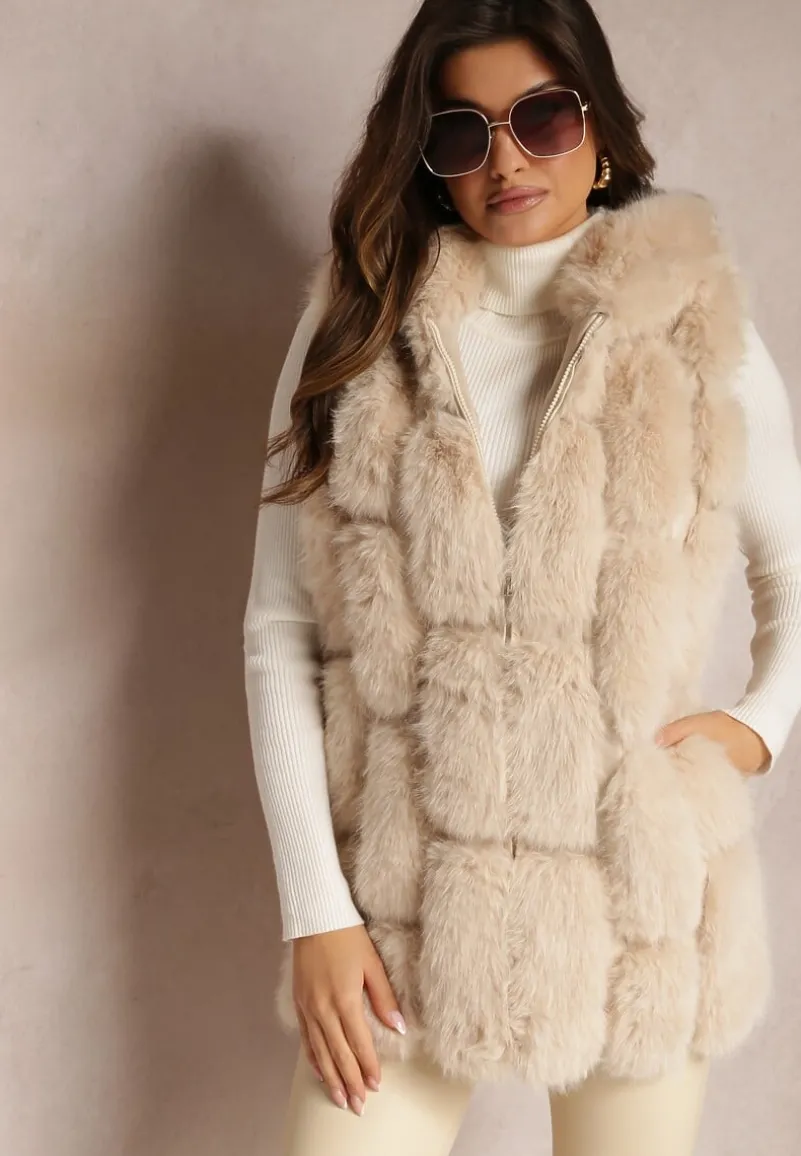 Beżowa Futrzana Kamizelka z Kapturem Konessa