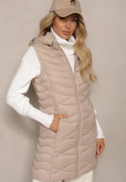 Beżowa Kamizelka Pikowana z Kieszeniami i Odpinanym Kapturem Sailenne