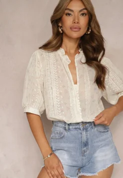 Beżowa Koszula z Bawełną i Stójką Wykończona Guzikami Vosofia