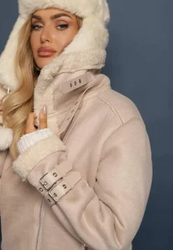 Beżowa Kurtka Biker z Futerkiem Asymetrycznym Suwakiem i Paseczkami Sanet