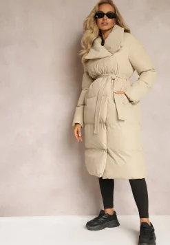 Beżowa Kurtka Płaszcz z Wysokim Kołnierzem Zapinana na Napy z Paskiem Luliriva