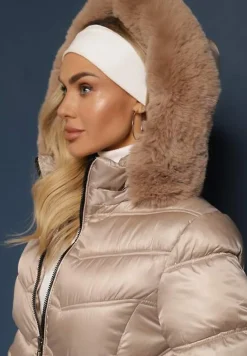 Beżowa Kurtka Płaszcz za Kolano z Pikowaniem i Odpinanym Kapturem Calarin