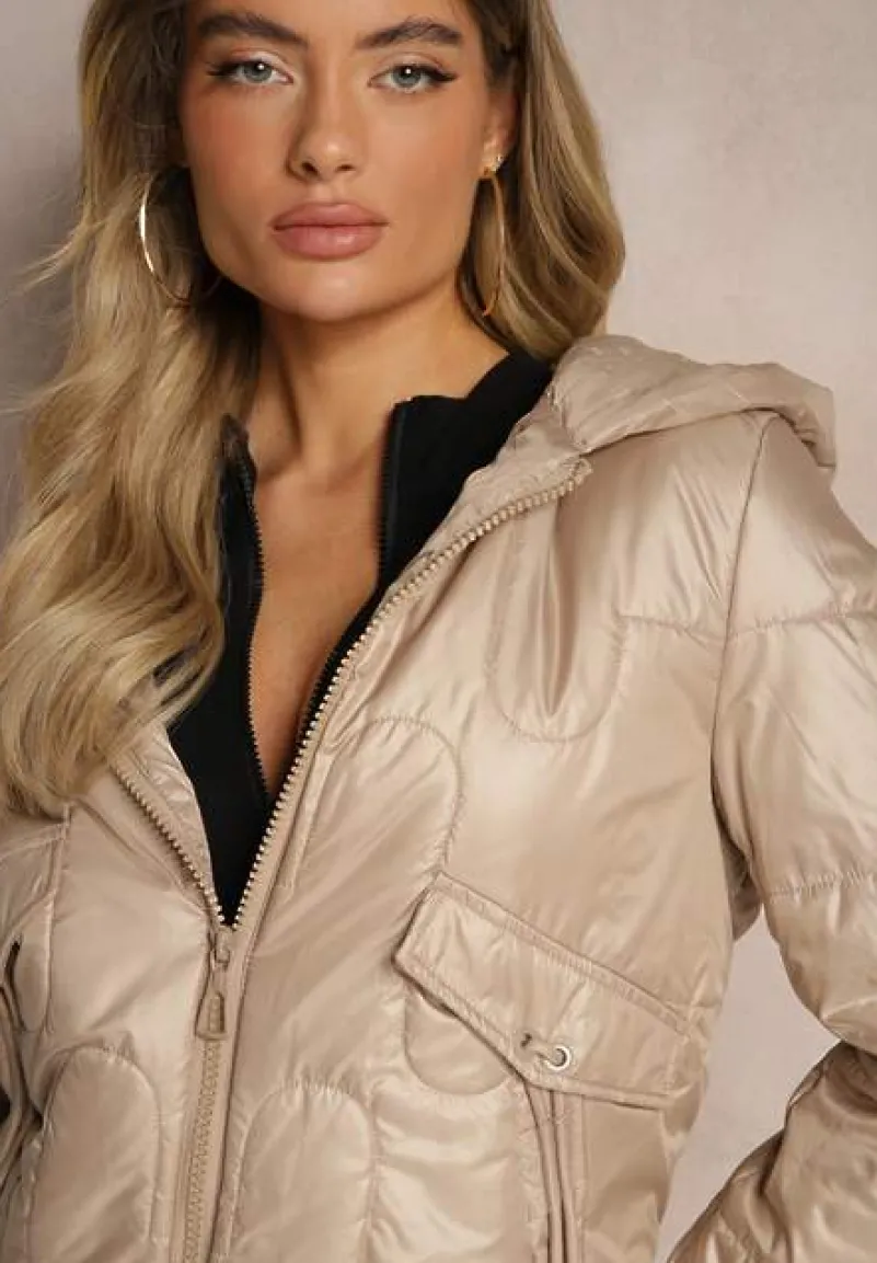 Beżowa Kurtka z Kapturem Ozdobiona Pikowaniem Talemi