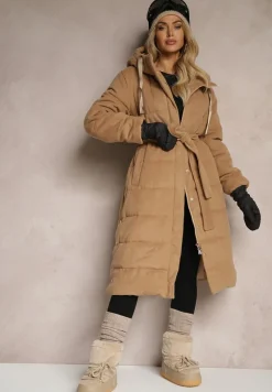 Beżowa Kurtka z Kapturem Paskiem i Rozcięciami na Napy Zdobiona Pikowanymi Przeszyciami Semandira