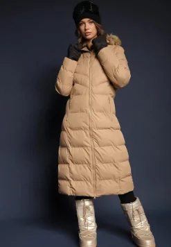 Beżowa Kurtka Zimowa z Pikowanymi Przeszyciami i Kapturem z Futrem Alirina