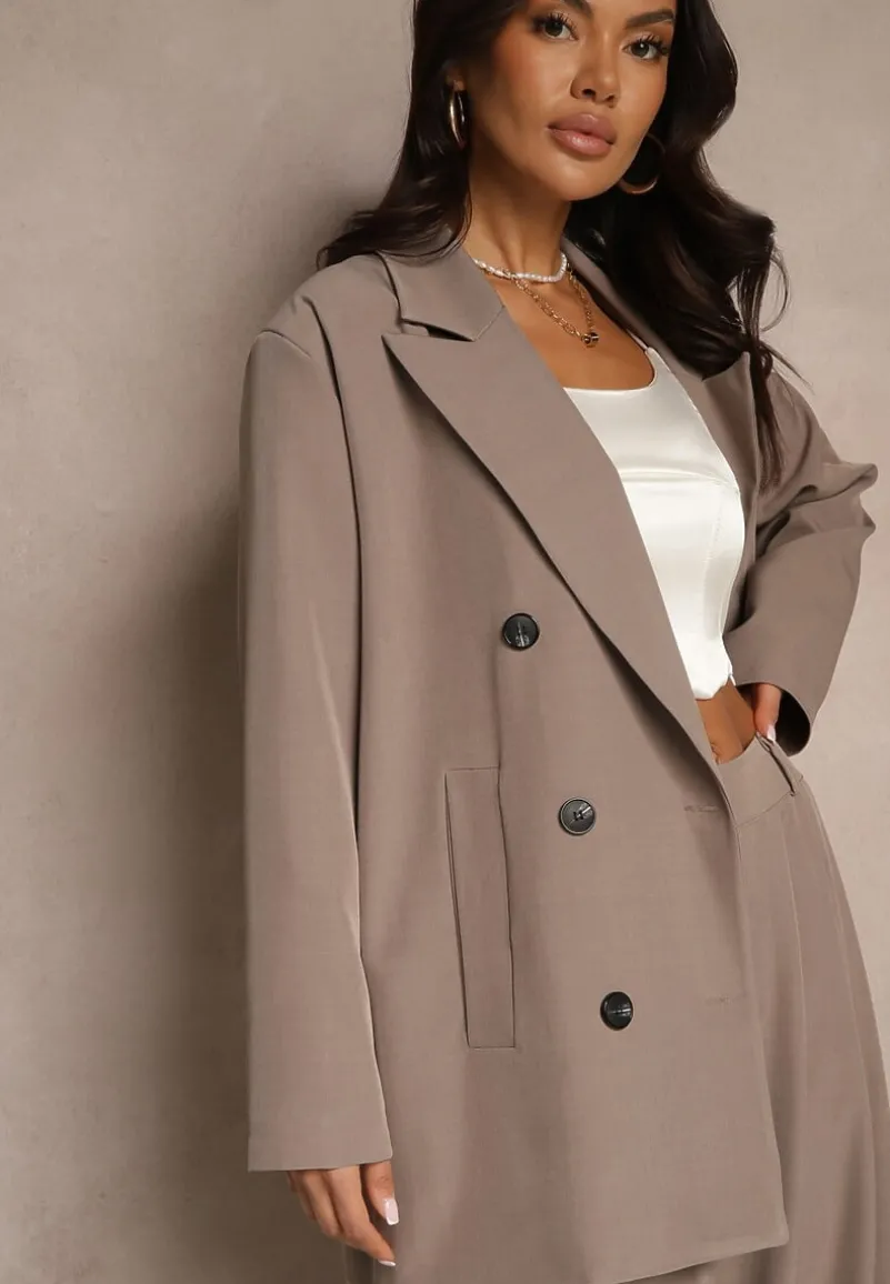 Beżowa Marynarka Dwurzędowa o Przedłużonym Fasonie Pilinne