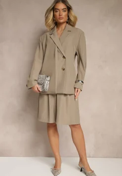 Beżowa Marynarka o Pudełkowym Kroju Usztywnionymi Ramionami Sonarieta
