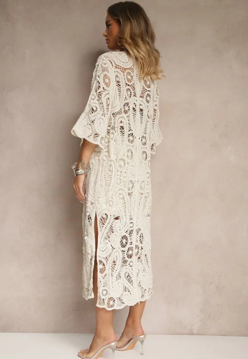 Beżowa Narzutka z Bawełny z Ażurowym Wzorem Kolorissa