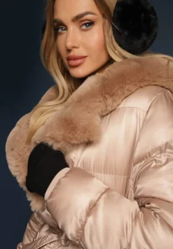 Beżowa Pikowana Kurtka Płaszcz za Kolano z Wiązanym Paskiem i Futerkiem Vivenda