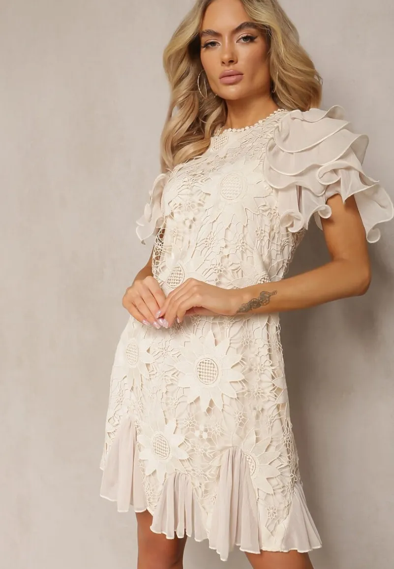 Beżowa Sukienka Dopasowana Mini z Koronką i Falbankami Offiamea