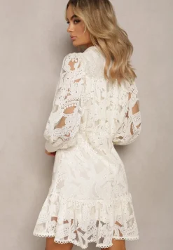 Beżowa Sukienka Koronkowa z Falbanką Hermamna