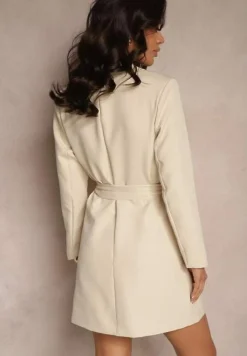 Beżowa Sukienka o Kroju Marynarki z Usztywnioną Linią Ramion Wiązana w Talii Equintina