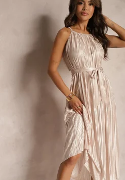 Beżowa Sukienka Plisowana z Paskiem w Talii na Cienkich Ramiączkach Wasea
