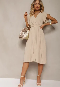 Beżowa Sukienka z Trójkątnym Dekoltem z Gumką w Pasie o Plisowanym Kroju Doetta