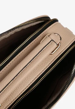 Beżowa Torebka w Stylu Listonoszki z Geometryczną Ozdobą Nanolira