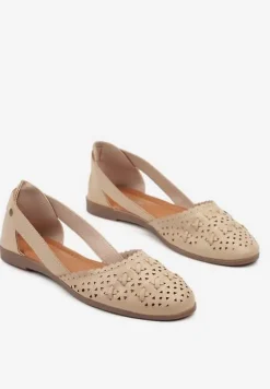 Beżowe Ażurowe Balerinki z Ozdobnymi Wycięciami Damirra