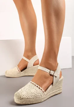 Beżowe Ażurowe Sandały Espadryle na Koturnie Ozdobionym Plecionką Kija