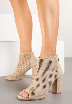 Beżowe Ażurowe Sandały Vices z Imitacji Zamszu na Słupku Finiri