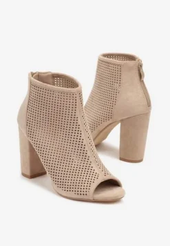Beżowe Ażurowe Sandały Vices z Imitacji Zamszu na Słupku Finiri
