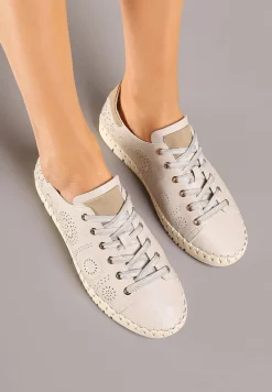 Beżowe Ażurowe Tenisówki z Ozdobnymi Przeszyciami przy Podeszwie Zarelle