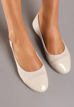 Beżowe Balerinki Ashypso