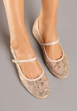 Beżowe Balerinki Siateczkowe z Haftami i Sprzączką Diviaria