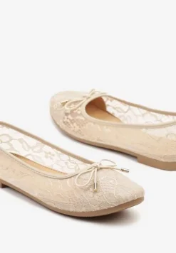 Beżowe Balerinki z Koronkową Cholewką i Kokardą Ulidisa