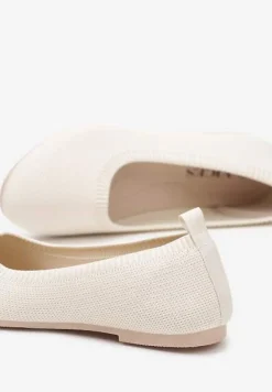 Beżowe Balerinki z Okrągłym Noskiem i Materiałową Cholewką Mililena