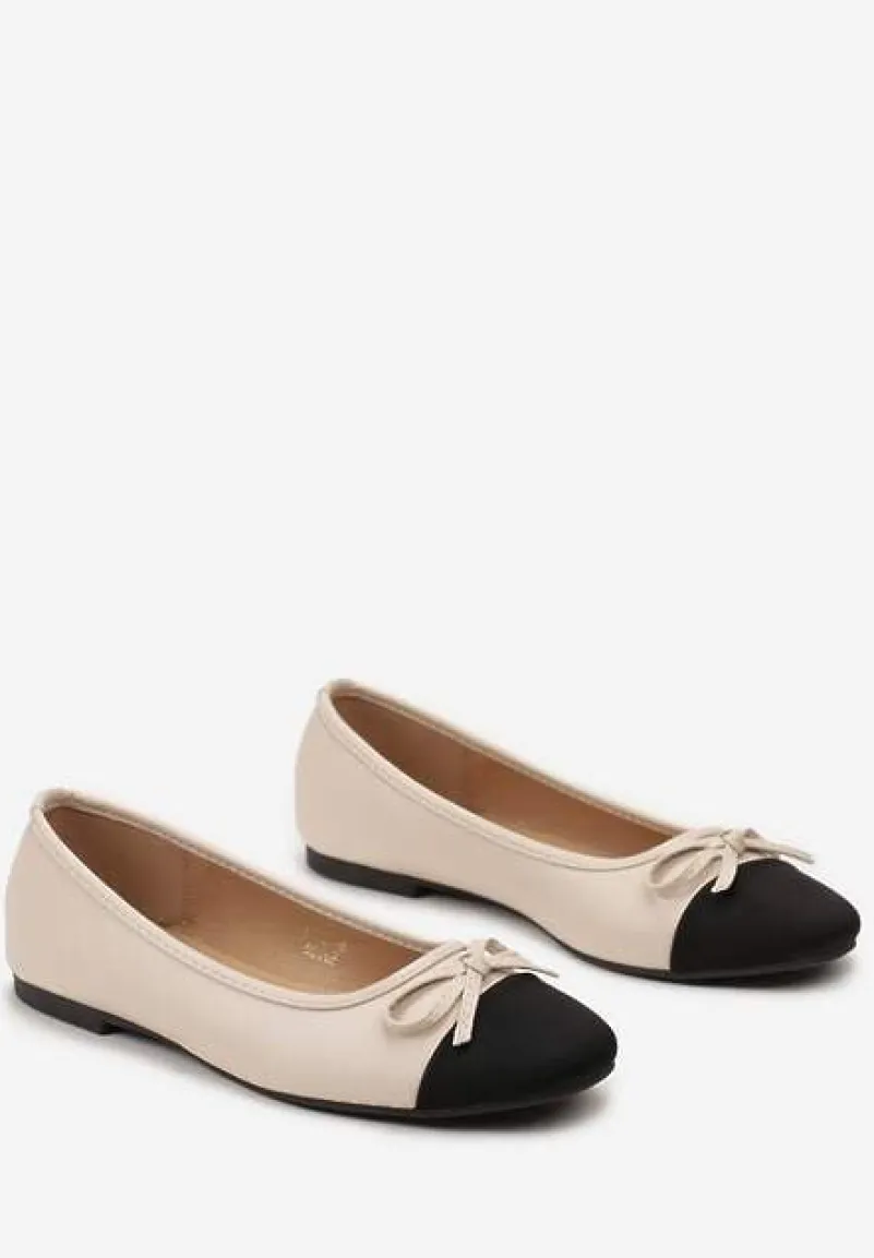 Beżowe Balerinki z Ozdobnym Noskiem i Subtelną Kokardką Cosalba
