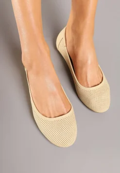 Beżowe Balerinki z Perforacją i Wkładką ze Skóry Naturalnej Nonaviael