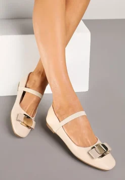 Beżowe Balerinki Zdobione Biżuteryjną Aplikacją i Elastycznym Paskiem Inirea