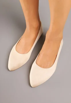 Beżowe Basicowe Balerinki z Migdałkowym Noskiem Tulvia