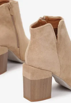 Beżowe Botki Dianastis