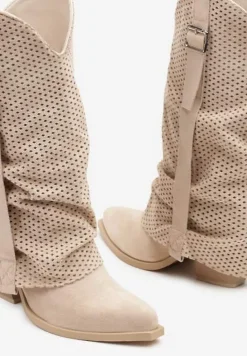 Beżowe Botki na Stożku w Stylu Kowbojek z Wywiniętą Cholewką Sinala