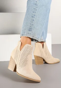 Beżowe Botki na Słupku Ozdobione Wycięciem z Boku Dolirista