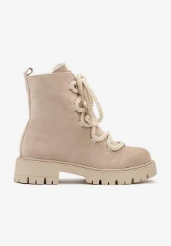 Beżowe Botki na Tłoczonej Platformie Ozdobione Wiązaniem Innorella
