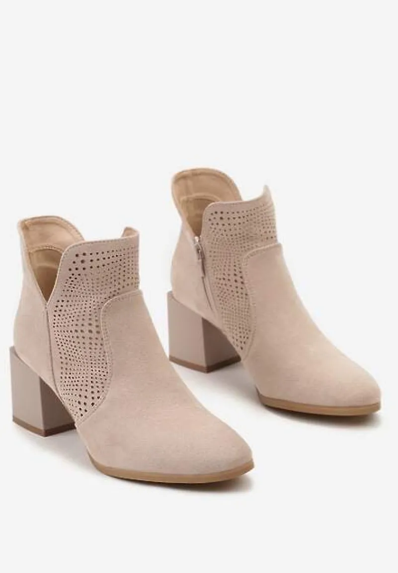 Beżowe Botki z Ażurową Cholewką ze Skórzaną Wkładką i Noskiem w Szpic Voilaria