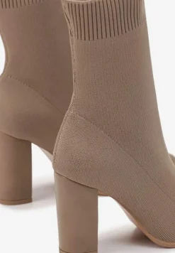 Beżowe Botki z Elastyczną Cholewką Penthis