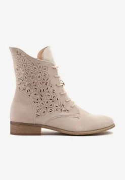 Beżowe Botki ze Skórzaną Wkładką i Ażurową Cholewką Reilene