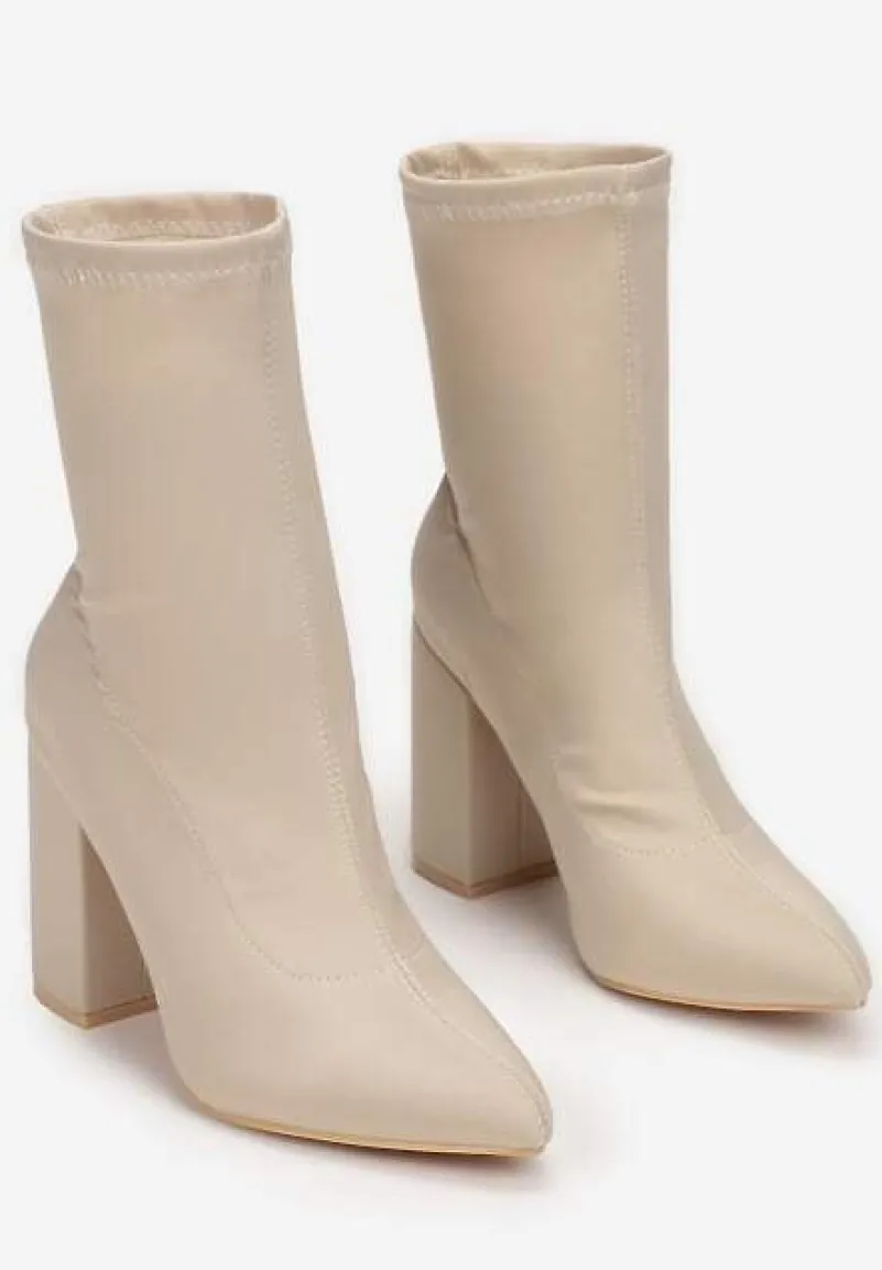 Beżowe Botki Zerora