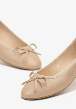 Beżowe Casualowe Balerinki na Płaskiej Podeszwie Wykończone Kokardką Rivashani