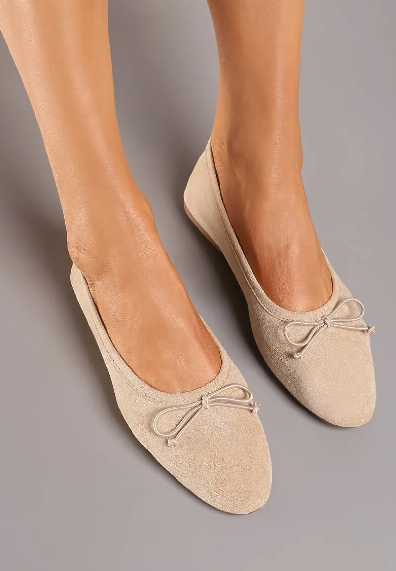 Beżowe Casualowe Balerinki na Płaskiej Podeszwie Ozdobione Kokardą Ozadia