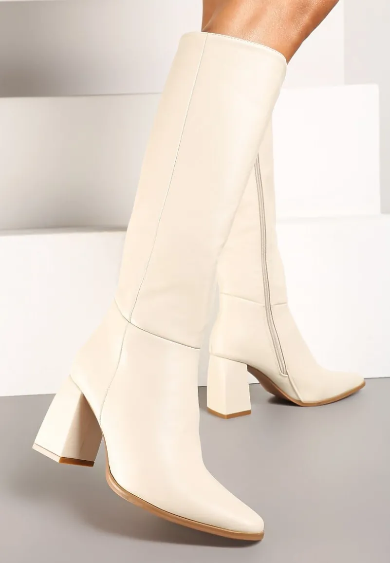 Beżowe Casualowe Kozaki na Słupku Linnariela