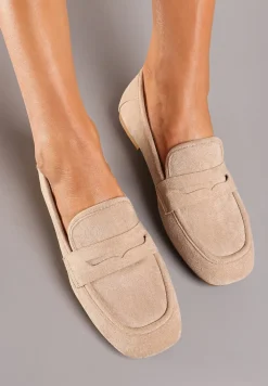 Beżowe Casualowe Wsuwane Mokasyny na Płaskiej Podeszwie z Ozdobnym Elementem na Przodzie Janesstia