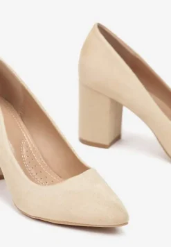 Beżowe Czółenka Aegastis